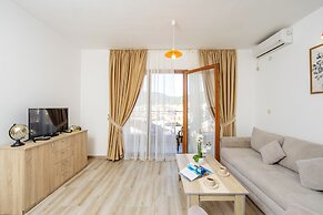 Arvala Apartments