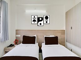 Deluxehotel Gurudev Residency