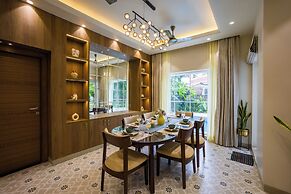 ELIVAAS Varsha Greens 4 BHK with Pool