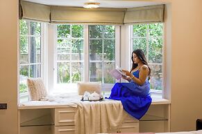 ELIVAAS Varsha Greens 4 BHK with Pool