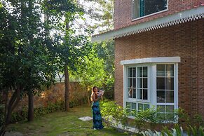 ELIVAAS Varsha Greens 4 BHK with Pool