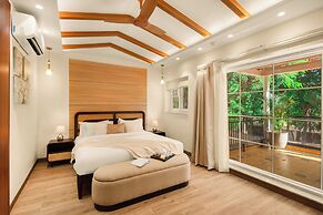 ELIVAAS Varsha Greens 4 BHK with Pool