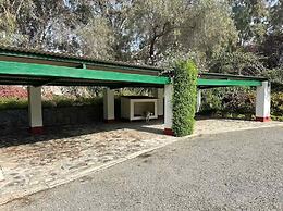 w Charming 4BR Getaway w Pool BBQ Clay Oven