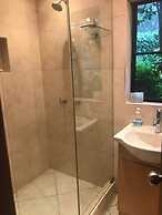w Charming 4BR Getaway w Pool BBQ Clay Oven