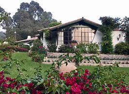 w Charming 4BR Getaway w Pool BBQ Clay Oven