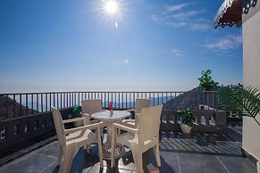 Alaya Stays Evara Serene 4BHK Villa