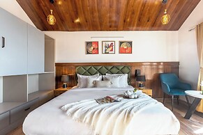 Alaya Stays Evara Serene 4BHK Villa