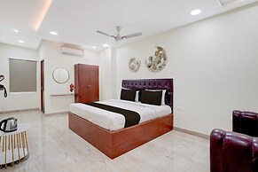 Deluxe The Paradise Guest Inn