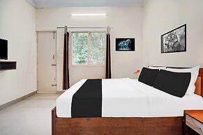 Deluxe Mysore Green Orchid Resort
