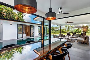 Villa Balinese Elite Sanctuary
