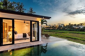 Villa Balinese Elite Sanctuary
