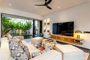 Villa Balinese Elite Sanctuary