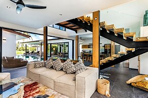 Villa Balinese Elite Sanctuary