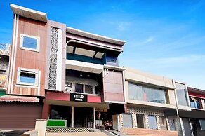 Deluxe Super Hotel O Mahadev