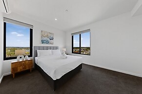 Newly Built Apartment Near Shops and Parks