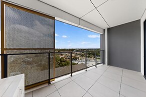 Newly Built Apartment Near Shops and Parks