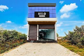 Hotel O Naroli Crossway Mathura
