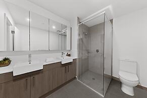 Newly Built Apartment With Private Parking