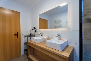 Alpenglück Apartments by we rent
