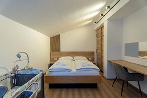 Alpenglück Apartments by we rent