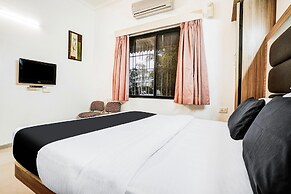 Deluxehotel Shanti Inn