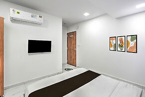 Hotel O Sneh Rashmi Botanical Garden