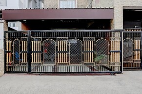 Deluxehotel Pranjal Inn