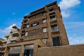 Deluxehotel Pranjal Inn