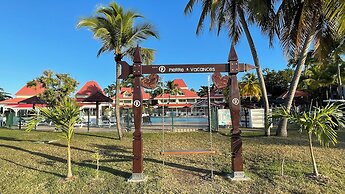 Sur la Plage - Club Sainte-Anne