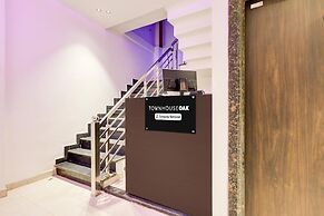 Super Townhouse Oak Kanpur