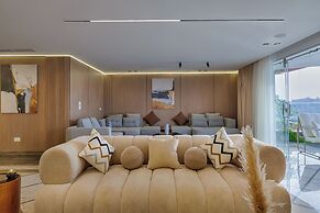 ALSAWAH 4BR Luxury Nile Residence
