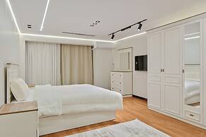 ALSAWAH 4BR Luxury Nile Residence