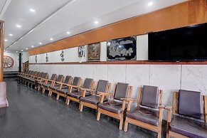 Premiumhotel Aditya Inn