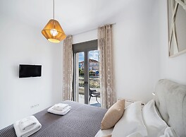 Urban Nest Collection Modern CityLiving