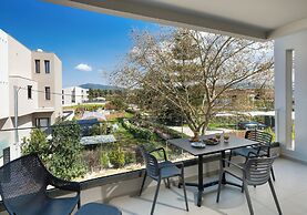 Urban Nest Collection Modern CityLiving
