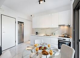 Urban Nest Collection Modern CityLiving