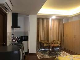 Luminous Apartments & Suites