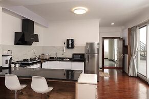 Luminous Apartments & Suites