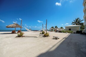 Oceans Edge Resort & Spa