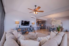 Oceans Edge Resort & Spa