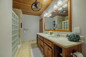 Oceans Edge Resort & Spa