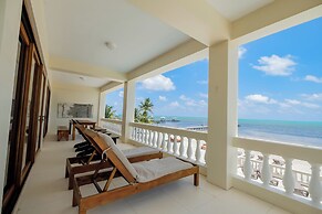 Oceans Edge Resort & Spa