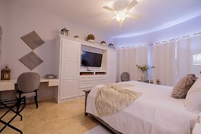 Oceans Edge Resort & Spa