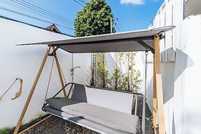 3BR Pool Villa Near Boat Avenue V303