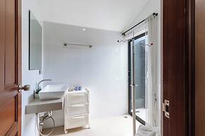 3BR Pool Villa Near Boat Avenue V303