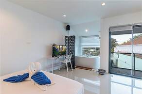 3BR Pool Villa Near Boat Avenue V303