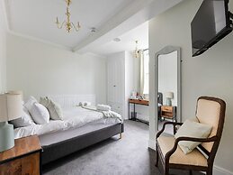 Standard Double Suite