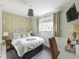 Standard Double Suite