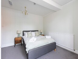 Standard Double Suite