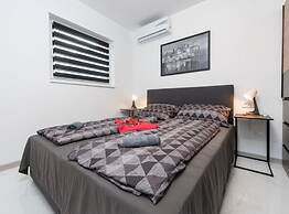 Marilona Welle Apartments Vir